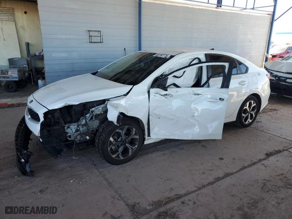 2020 Kia Forte LXS with VIN 3KPF24AD3LE140844, listed as a Copart auction lot 49750775 with 116,232 mi miles and Salvage Title. Bid and sale history available at carsss.com. Image 1.
