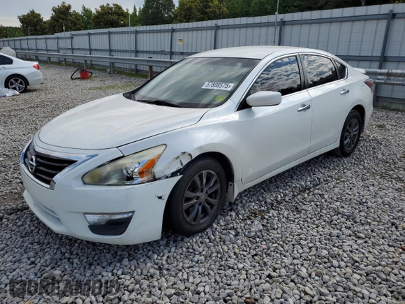 2015 Nissan Altima SV z VIN 1N4AL3AP7FC209967, wystawiony jako Copart lot #57808575 z przebiegiem 174 930 mil mil oraz Szkoda całkowita • Salvage title. Historia ofert i sprzedaży dostępna na DreamBid. Obrazek 1.