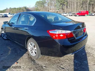 2015 Honda Accord Sedan LX with VIN 1HGCR2F36FA047893, listed as a IAAI auction lot 41703153 with 160,946 mi miles. Bid and sale history available at carsss.com. Image 3.