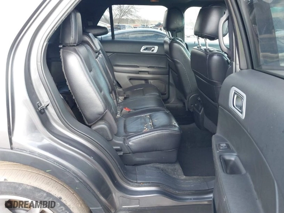 2011 Ford Explorer Limited with VIN 1FMHK8F83BGA10438, listed as a IAAI auction lot 41435283 with 172,128 mi miles. Bid and sale history available at carsss.com. Image 8.
