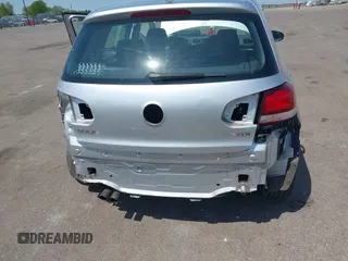 2014 Volkswagen Golf TDI w/Sunroof & Nav с VIN WVWNM7AJ9EW007463, выставлен на аукционе IAAI как лот 42211804 с пробегом 62 381 миль миль и . История ставок и продаж доступна на DreamBid. Изображение 6.