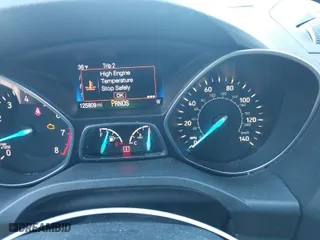 2017 Ford Escape SE with VIN 1FMCU0GD7HUC59045, listed as a IAAI auction lot 41304143 with 125,809 mi miles. Bid and sale history available at carsss.com. Image 7.