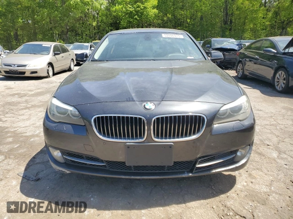 2011 BMW 5 Series 535i z VIN WBAFR7C55BC604867, wystawiony jako Copart lot #52096975 z przebiegiem 196 624 mil mil oraz Szkoda całkowita • Salvage title. Historia ofert i sprzedaży dostępna na DreamBid. Obrazek 5.