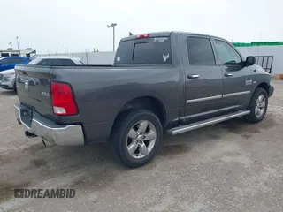 2014 Ram 1500 Big Horn z VIN 1C6RR7LT3ES473437, wystawiony jako IAAI lot #42271994 z przebiegiem 194 369 mil mil oraz . Historia ofert i sprzedaży dostępna na DreamBid. Obrazek 4.