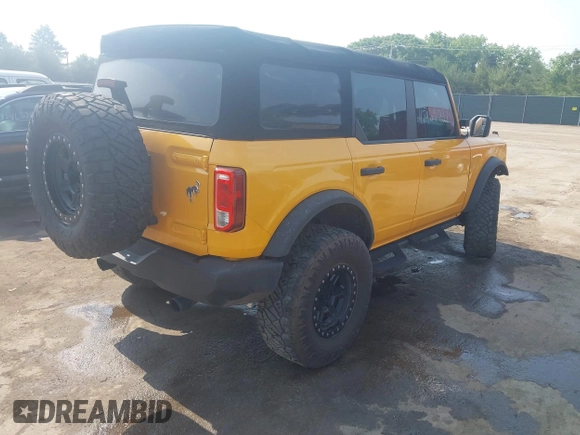 2022 Ford Bronco with VIN 1FMDE5BH8NLB86567, listed as a IAAI auction lot 42469732 with 27,681 mi miles and . Bid and sale history available at DreamBid. Image 4.