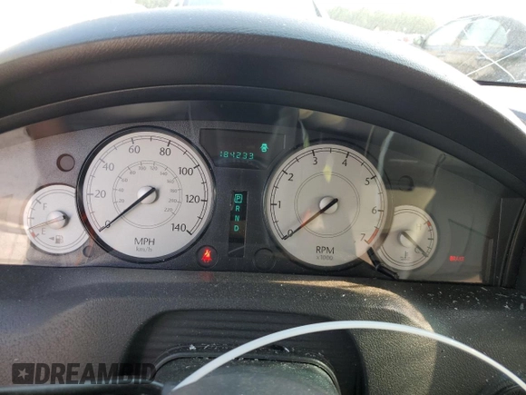2006 Chrysler 300 z VIN 2C3KA53G16H428549, wystawiony jako Copart lot #59125715 z przebiegiem 184 233 mil mil oraz Szkoda całkowita • Salvage title. Historia ofert i sprzedaży dostępna na DreamBid. Obrazek 9.