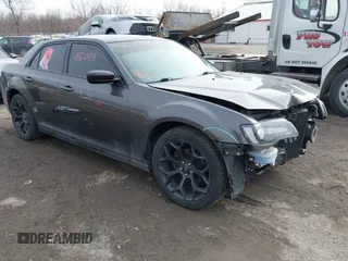 2019 Chrysler 300 Touring with VIN 2C3CCAAG0KH651332, listed as a IAAI auction lot 41562439 with 63,774 mi miles. Bid and sale history available at carsss.com. Image 1.