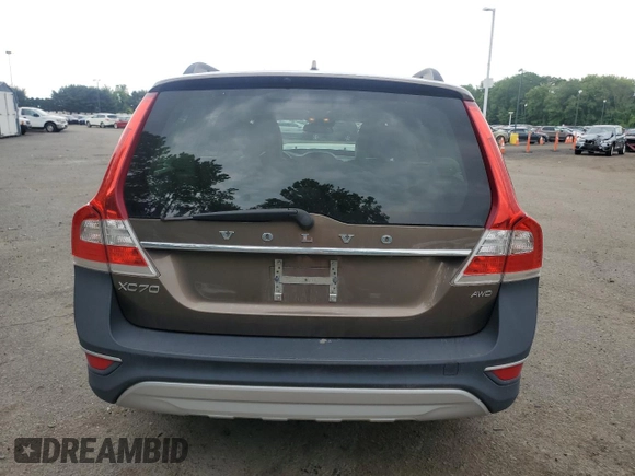 2014 Volvo XC70 3.2L z VIN YV4940BZ8E1178311, wystawiony jako Copart lot #58725065 z przebiegiem 100 278 mil mil oraz Szkoda całkowita • Salvage title. Historia ofert i sprzedaży dostępna na DreamBid. Obrazek 6.