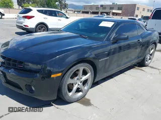 2013 Chevrolet Camaro LT z VIN 2G1FB1E32D9182026, wystawiony jako IAAI lot #42228559 z przebiegiem 210 159 mil mil oraz . Historia ofert i sprzedaży dostępna na DreamBid. Obrazek 18.