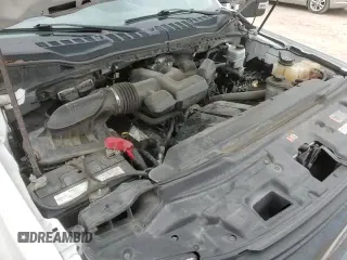 2018 Ford F-250 XL with VIN 1FT7W2A63JEB31682, listed as a Copart auction lot 88759375 with 124,965 mi miles and Salvage title. Bid and sale history available at DreamBid. Image 14.