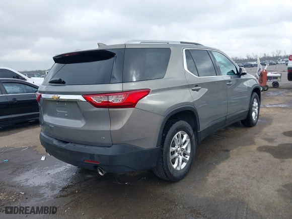2018 Chevrolet Traverse LT Cloth with VIN 1GNERGKW9JJ242827, listed as a IAAI auction lot 41781606 with 125,113 mi miles. Bid and sale history available at carsss.com. Image 4.