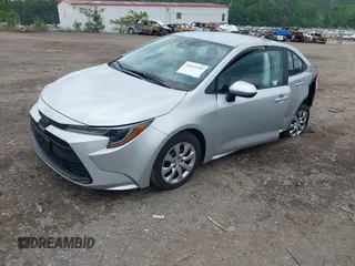 2025 Toyota Corolla LE with VIN 5YFB4MDE0SP259512, listed as a IAAI auction lot 42119195 with 7,078 mi miles. Bid and sale history available at carsss.com. Image 2.