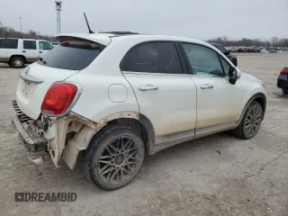2017 FIAT 500X Lounge with VIN ZFBCFXDB4HP615415, listed as a Copart auction lot 43737305 with 114,259 mi miles and Salvage title. Bid and sale history available at DreamBid. Image 3.