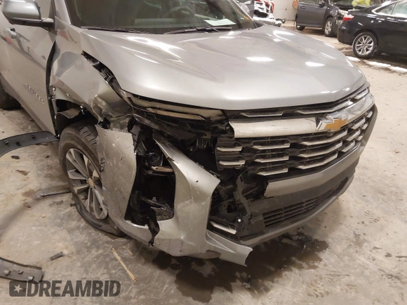 2025 Chevrolet Equinox AWD LT with VIN 3GNAXPEG5SL103717, listed as a IAAI auction lot 41389601 with 4,617 mi miles. Bid and sale history available at carsss.com. Image 6.
