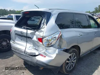 2013 Nissan Pathfinder SL z VIN 5N1AR2MM8DC603989, wystawiony jako IAAI lot #42063091 z przebiegiem 225 000 mil mil oraz . Historia ofert i sprzedaży dostępna na DreamBid. Obrazek 6.