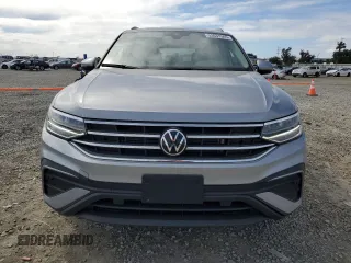 2024 Volkswagen Tiguan S with VIN 3VVFB7AX7RM114677, listed as a Copart auction lot 53037345 with 11,028 mi miles and Salvage title. Bid and sale history available at DreamBid. Image 5.