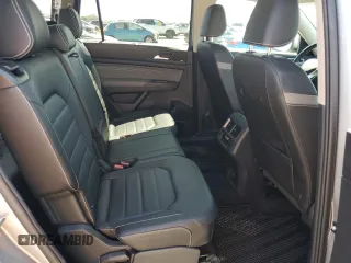 2023 Volkswagen Atlas SEL Premium R-Line z VIN 1V2FR2CA6PC528830, wystawiony jako Copart lot #61122035 z przebiegiem 20 233 mil mil oraz Szkoda całkowita • Salvage title. Historia ofert i sprzedaży dostępna na DreamBid. Obrazek 11.