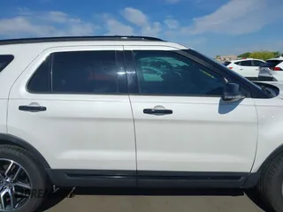 2017 Ford Explorer Sport z VIN 1FM5K8GT6HGA43481, wystawiony jako IAAI lot #42159456 z przebiegiem 86 010 mil mil oraz . Historia ofert i sprzedaży dostępna na DreamBid. Obrazek 14.