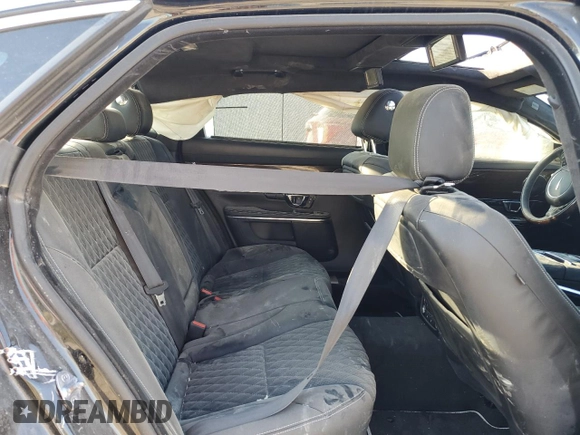 2019 Jaguar XJ Portfolio with VIN SAJWA2G7XK8W19345, listed as a Copart auction lot 72649384 with Not Provided miles and Salvage Title. Bid and sale history available at DreamBid. Image 10.