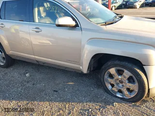 2012 GMC Terrain SLT-1 with VIN 2GKFLUE50C6187124, listed as a IAAI auction lot 41754397 with 178,038 mi miles. Bid and sale history available at carsss.com. Image 6.