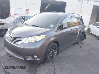 2012 Toyota Sienna XLE with VIN 5TDDK3DC6CS040442, listed as a IAAI auction lot 40899461 with 174,738 mi miles and . Bid and sale history available at DreamBid. Image 18.