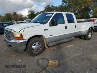 2001 Ford F-350 XL with VIN 1FTWW32F81ED76171, listed as a Copart auction lot 85030524 with 294,338 mi miles and Salvage title. Bid and sale history available at DreamBid. Image 1.