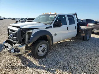 2015 Ford F-550 XL with VIN 1FD0W5HT3FED32564, listed as a Copart auction lot 71120094 with Not Provided miles and Salvage Title. Bid and sale history available at carsss.com. Image 1.