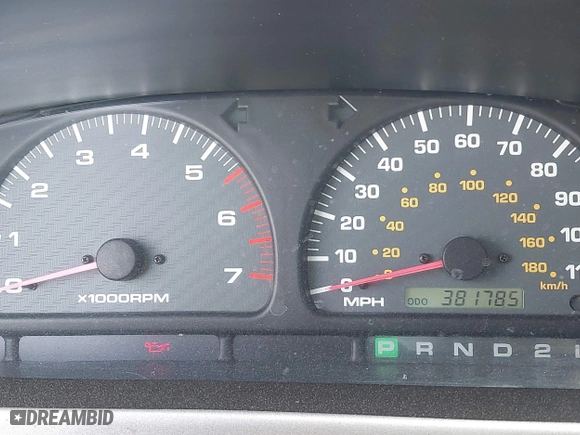 2001 Toyota 4Runner SR5 with VIN JT3GN86R110206776, listed as a IAAI auction lot 41886134 with 381,785 mi miles. Bid and sale history available at carsss.com. Image 7.