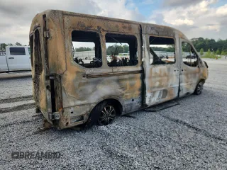 2022 Ford Transit Passenger XL with VIN 1FBAX2C86NKA47790, listed as a Copart auction lot 63018275 with Not provided miles and Non repairable. Bid and sale history available at DreamBid. Image 3.