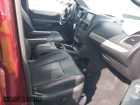 2020 Dodge Grand Caravan GT with VIN 2C4RDGEG8LR213766, listed as a IAAI auction lot 41946015 with 126,224 mi miles and . Bid and sale history available at DreamBid. Image 5.