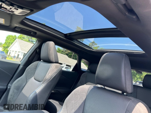 2023 Lexus RX 350h z VIN 2T2BBMCA0PC002695, wystawiony jako Copart lot #62426515 z przebiegiem 112 835 mil mil oraz Czysty tytuł • Clean title. Historia ofert i sprzedaży dostępna na DreamBid. Obrazek 9.