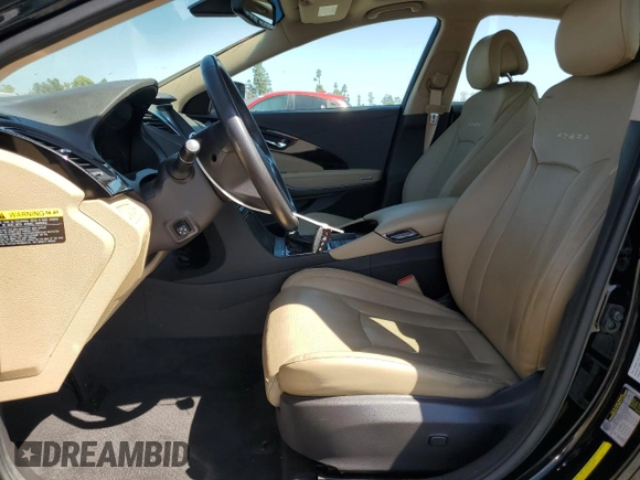 2017 Hyundai Azera Limited z VIN KMHFH4JG1HA590961, wystawiony jako Copart lot #57358035 z przebiegiem 66 985 mil mil oraz Szkoda całkowita • Salvage title. Historia ofert i sprzedaży dostępna na DreamBid. Obrazek 7.