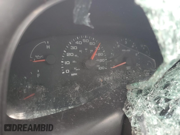2005 Ford Excursion Limited с VIN 1FMNU43S15ED42741, выставлен на аукционе Copart как лот 43897955 с пробегом Не указан миль и Списание • Salvage title. История ставок и продаж доступна на DreamBid. Изображение 9.