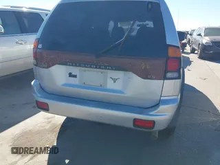 2003 Mitsubishi Montero Sport ES with VIN JA4LS21H13J011931, listed as a IAAI auction lot 41847642 with 113,559 mi miles. Bid and sale history available at carsss.com. Image 12.