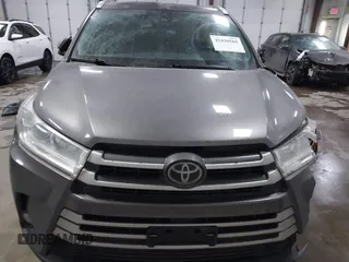 2018 Toyota Highlander SE with VIN 5TDJZRFH5JS902363, listed as a IAAI auction lot 41436569 with 82,905 mi miles and . Bid and sale history available at DreamBid. Image 12.