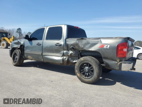 2011 Chevrolet Silverado 1500 LT with VIN 3GCPKSE32BG226210, listed as a Copart auction lot 46522965 with 160,164 mi miles and Salvage Title. Bid and sale history available at carsss.com. Image 2.