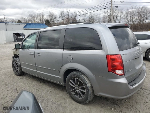 2017 Dodge Grand Caravan SXT with VIN 2C4RDGCG3HR857394, listed as a Copart auction lot 47567395 with 112,763 mi miles and Salvage Title. Bid and sale history available at carsss.com. Image 2.