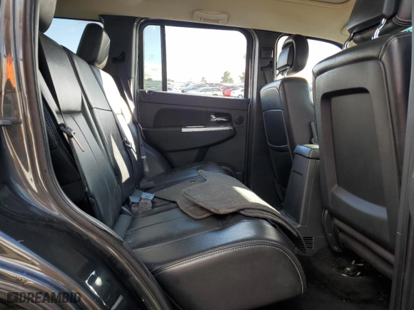 2010 Jeep Liberty Limited with VIN 1J4PN5GK5AW159996, listed as a Copart auction lot 47067475 with 157,061 mi miles and Salvage Title. Bid and sale history available at carsss.com. Image 11.