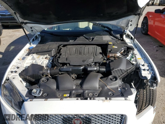 2017 Jaguar XJ with VIN SAJWJ2GD4H8W12163, listed as a Copart auction lot 86993064 with 63,697 mi miles and Salvage Title. Bid and sale history available at carsss.com. Image 11.