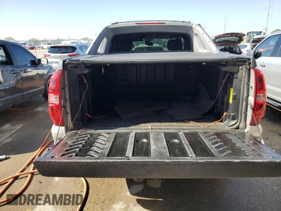 2011 Chevrolet Avalanche LS with VIN 3GNMCEE0XBG121414, listed as a Copart auction lot 47213405 with 143,289 mi miles and Salvage Title. Bid and sale history available at carsss.com. Image 6.