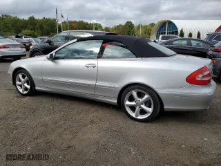 2005 Mercedes-Benz CLK-Class 3.2L with VIN WDBTK65G95T041277, listed as a Copart auction lot 72920254 with 819 mi miles and Clean Title. Bid and sale history available at carsss.com. Image 2.