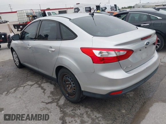 2012 Ford Focus SE с VIN 1FAHP3F25CL422055, выставлен на аукционе IAAI как лот 42442051 с пробегом 129 435 миль миль и . История ставок и продаж доступна на DreamBid. Изображение 3.