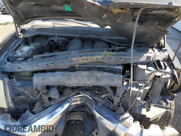 2006 Nissan Armada LE z VIN 5N1AA08A76N704895, wystawiony jako Copart lot #43348725 z przebiegiem 347 843 mil mil oraz Szkoda całkowita • Salvage title. Historia ofert i sprzedaży dostępna na DreamBid. Obrazek 12.