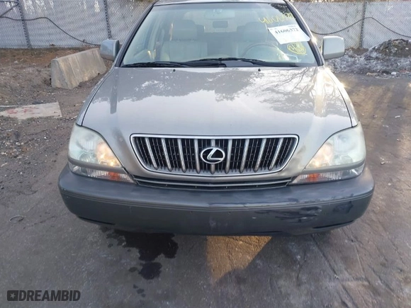 2001 Lexus RX 300 with VIN JTJHF10U810221788, listed as a IAAI auction lot 41606372 with 160,592 mi miles. Bid and sale history available at carsss.com. Image 6.