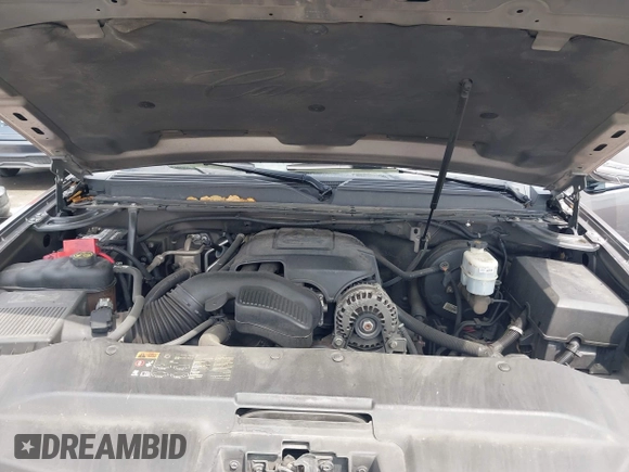 2013 Cadillac Escalade ESV Luxury with VIN 1GYS3HEF8DR135928, listed as a IAAI auction lot 41887463 with 91,774 mi miles and . Bid and sale history available at DreamBid. Image 10.