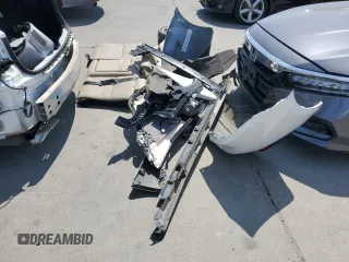 2017 Lexus IS 200t с VIN JTHBA1D29H5041103, выставлен на аукционе Copart как лот 61836885 с пробегом 38 327 миль миль и Списание • Salvage title. История ставок и продаж доступна на DreamBid. Изображение 12.