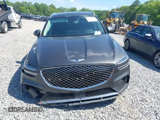 2025 Genesis GV70 2.5T z VIN KMUMADTB6SU212672, wystawiony jako IAAI lot #42012465 z przebiegiem 3 604 mil mil oraz . Historia ofert i sprzedaży dostępna na DreamBid. Obrazek 11.