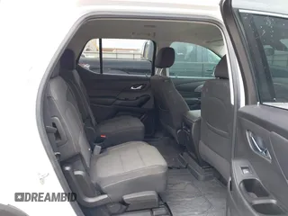 2019 Chevrolet Traverse LT Cloth with VIN 1GNERGKW8KJ106481, listed as a IAAI auction lot 41705659 with 51,119 mi miles. Bid and sale history available at carsss.com. Image 8.
