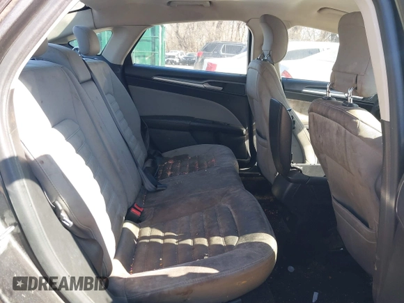 2015 Ford Fusion S with VIN 1FA6P0G76F5102168, listed as a IAAI auction lot 41662439 with 248,095 mi miles. Bid and sale history available at carsss.com. Image 8.