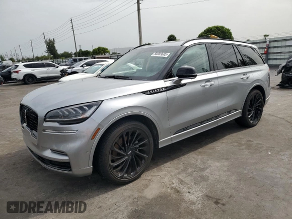 2023 Lincoln Aviator Reserve z VIN 5LM5J7WCXPGL20322, wystawiony jako Copart lot #58003605 z przebiegiem 14 563 mil mil oraz Szkoda całkowita • Salvage title. Historia ofert i sprzedaży dostępna na DreamBid. Obrazek 1.